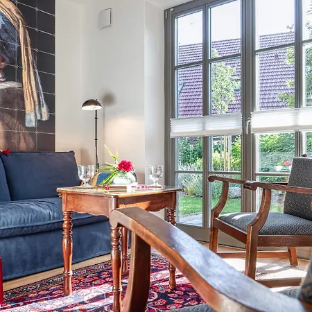 Apartment Vermeer *